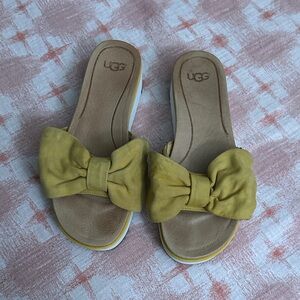 UGG Yellow Bow Sandals